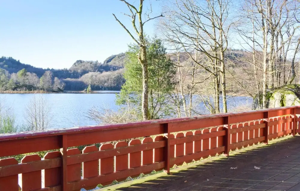 4 Bedroom Beautiful Home In Lyngdal