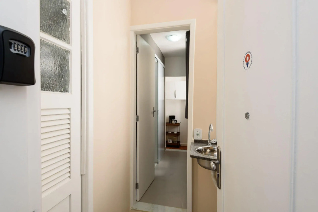 Studio a 280m da Praia de Copacabana | RP 190/704