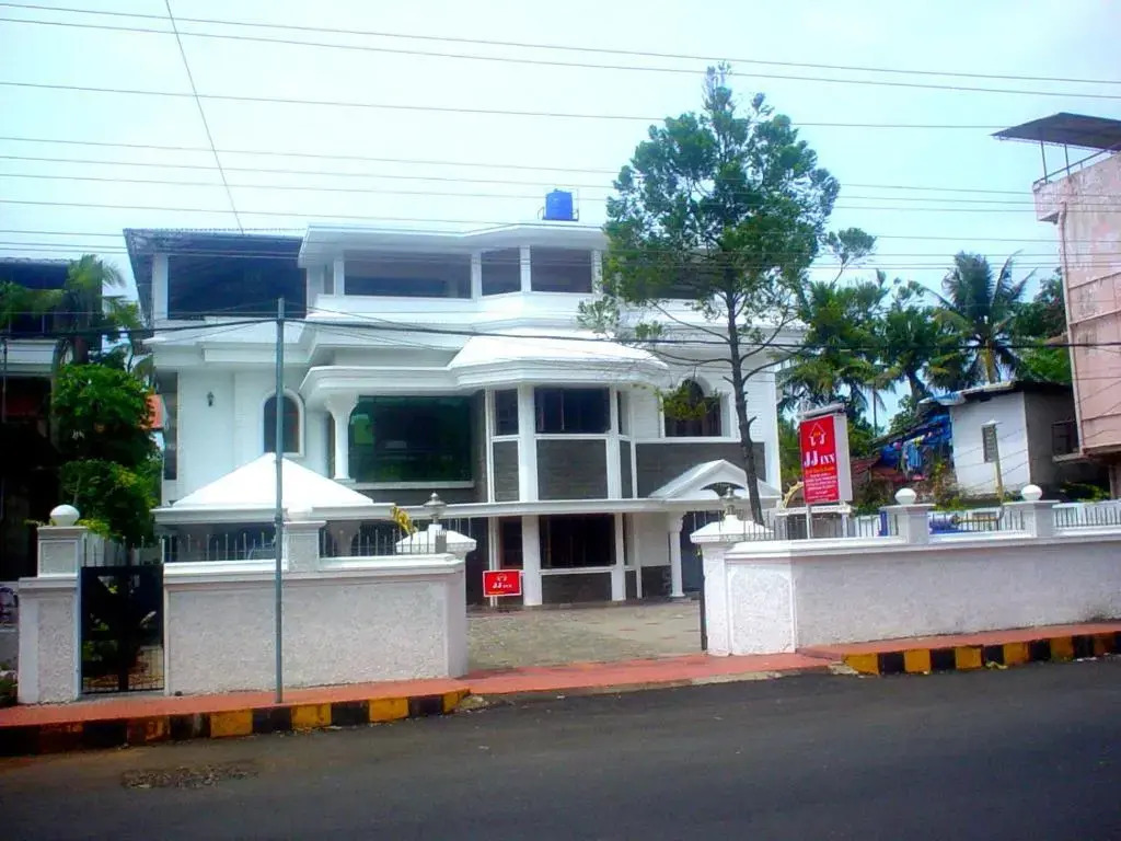 JJ Inn
