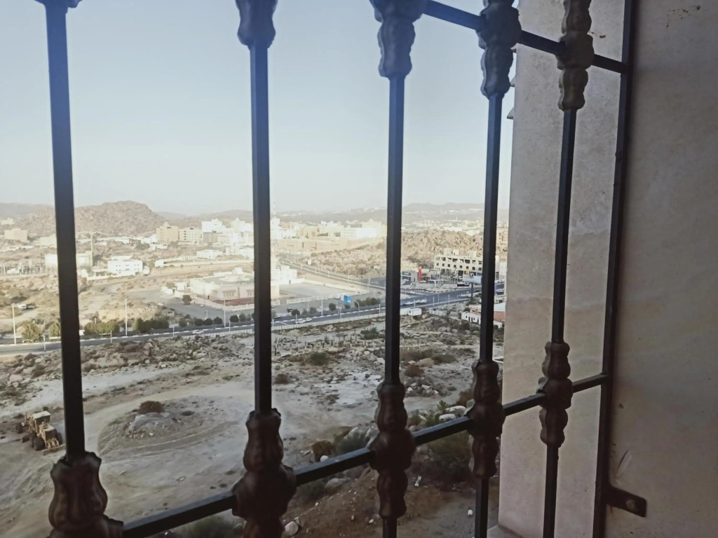 Al Zhra Serviced Apartments -economic
