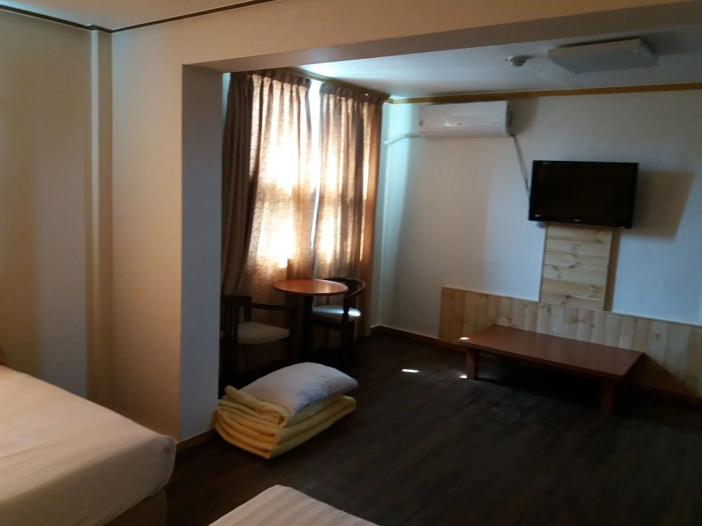 Hyundai Hotel