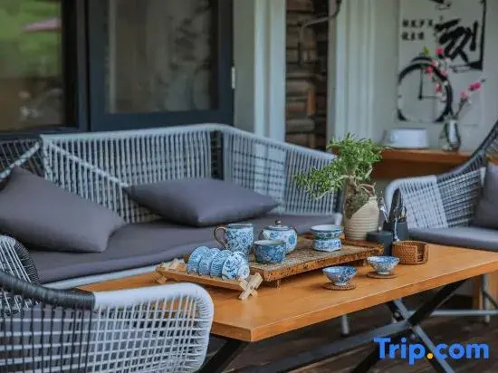 Jingsu, Starry Sky Swimming Pool Bar, Mountain View and River Tracing Parent Child Resort Villa