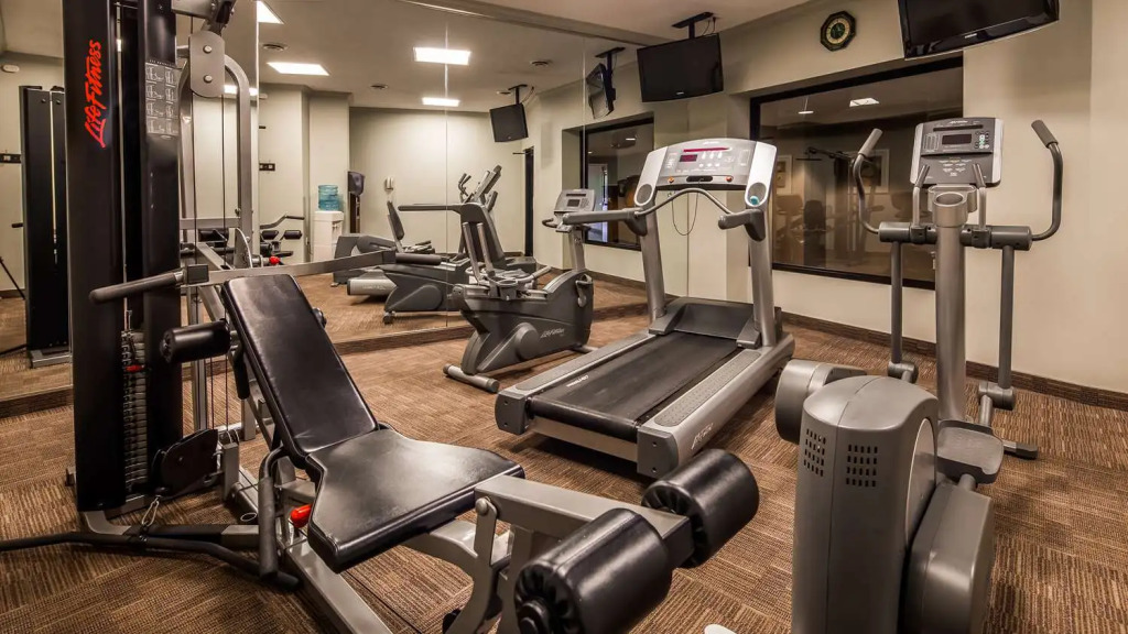 Best Western Plus Guildwood Inn