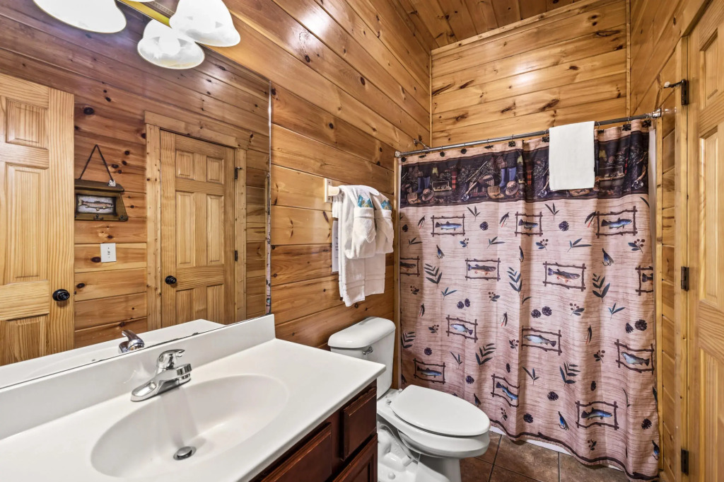 A Smoky Hideaway in Gatlinburg