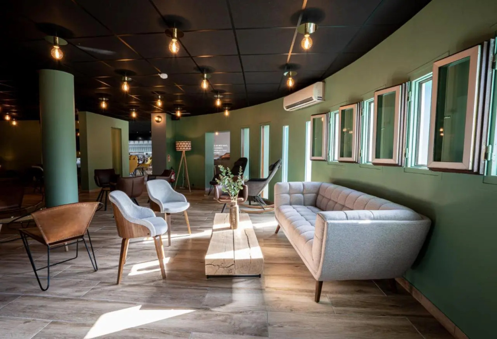 PoMo Hôtel & Restaurant
