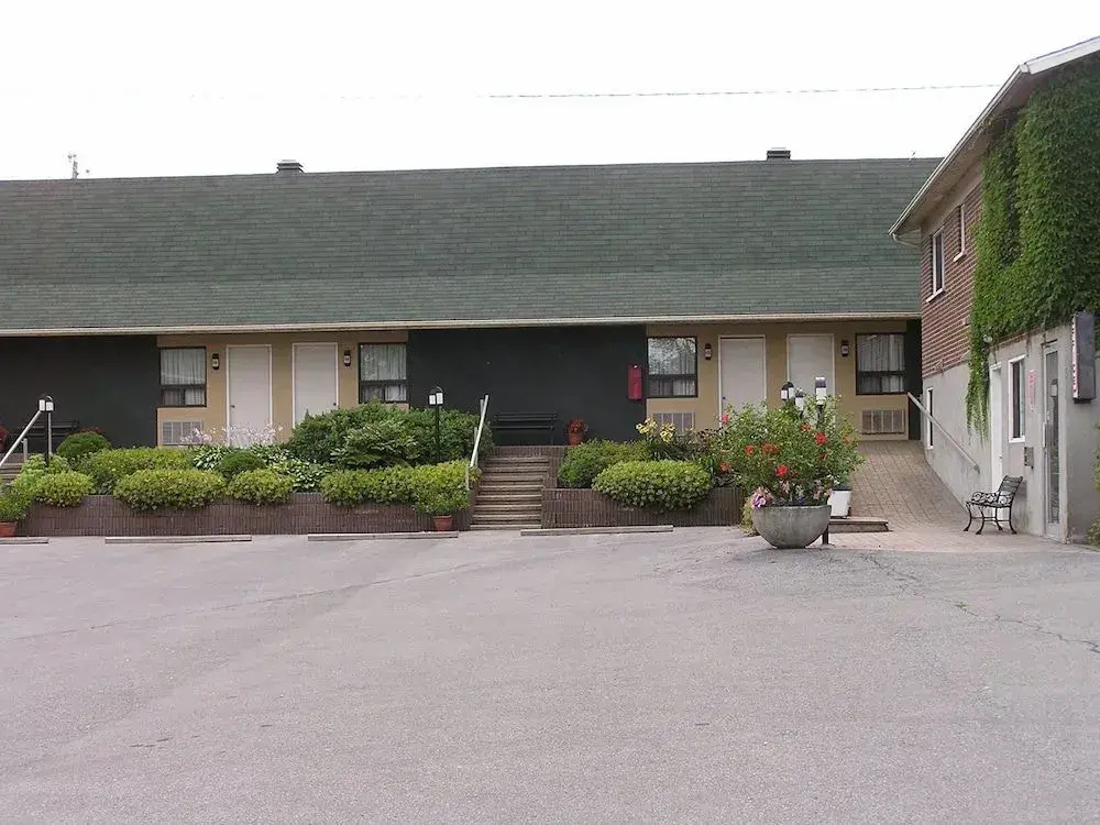 Hotel Oasis Lac St-Louis