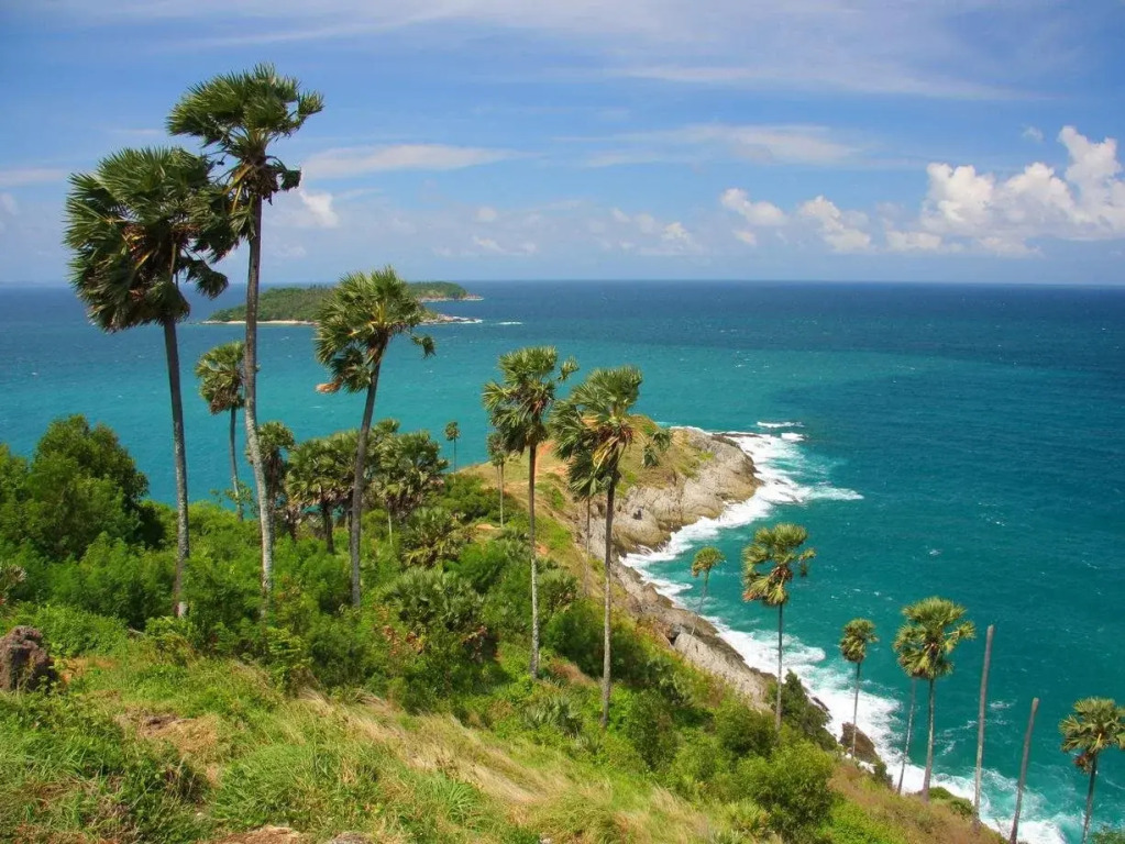 Naiharn Retreat Resort