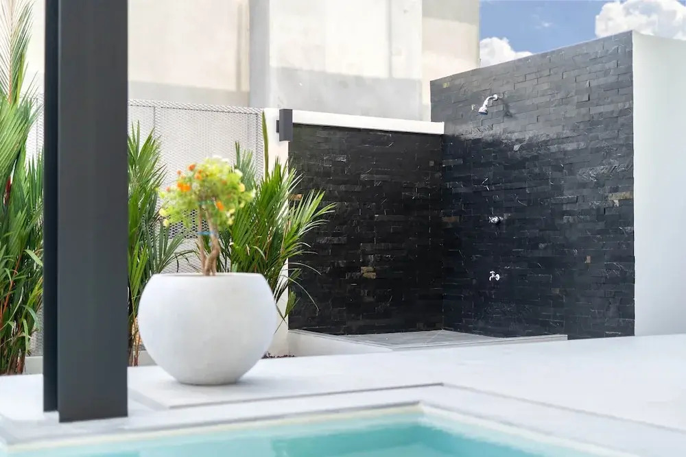 Trendy Modern Pool Villa Sunset Garden 4