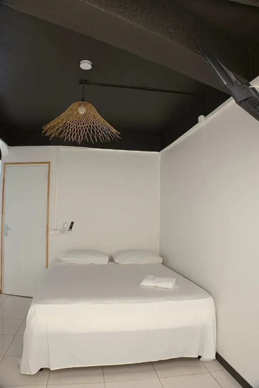 Airport Manini Lodge Studio 3