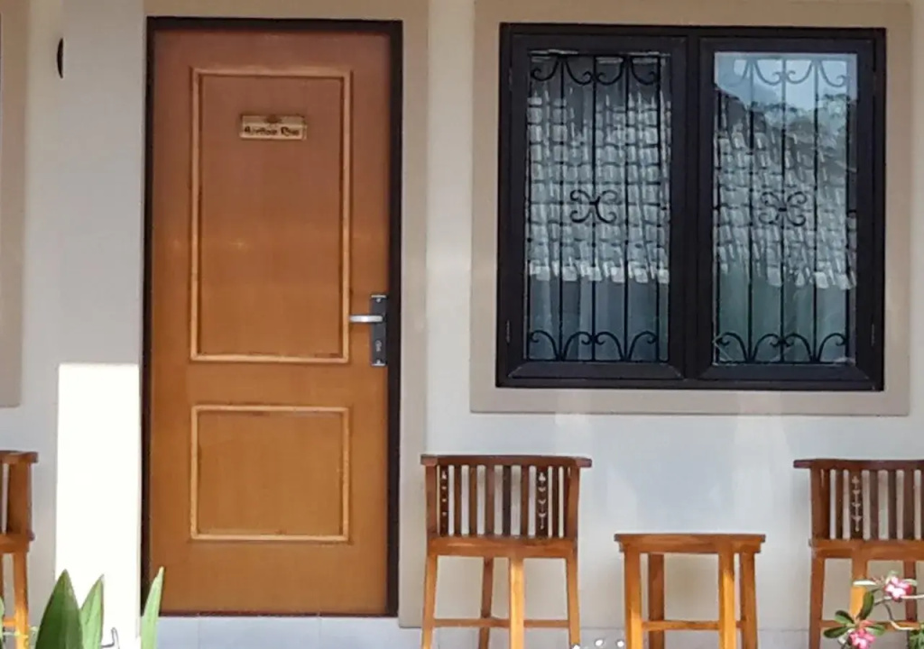 Whiterose Guesthouse
