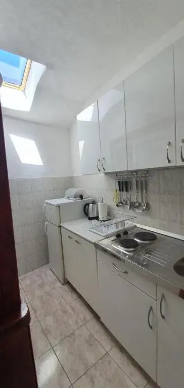 3 A beautiful apartment with a sea view