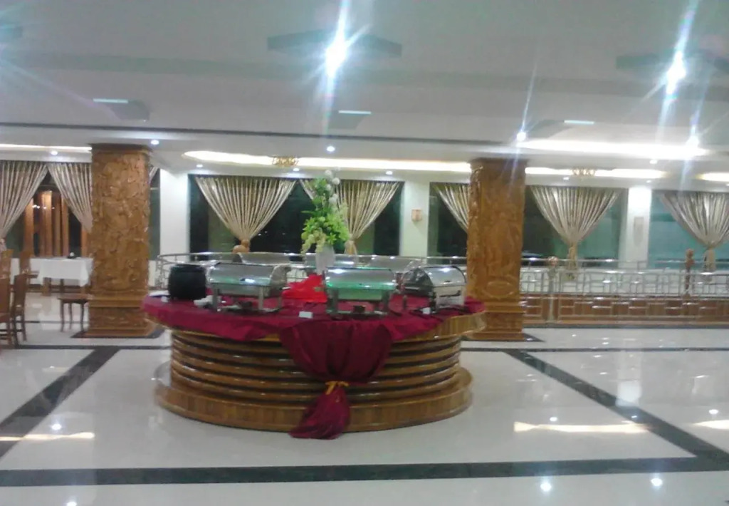 Jade City Hotel