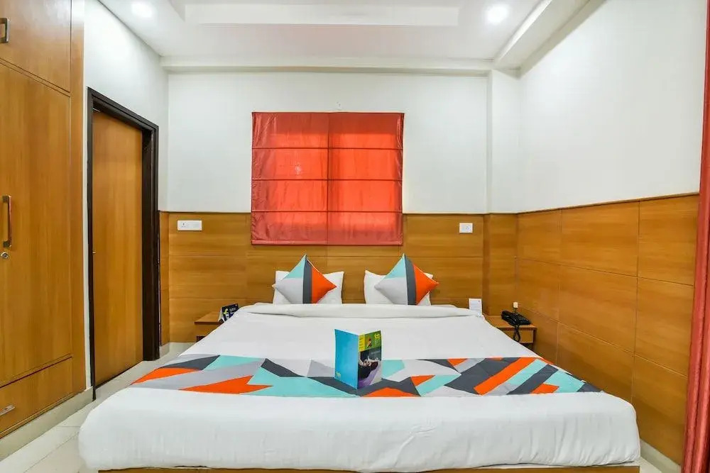FabHotel Aerosky