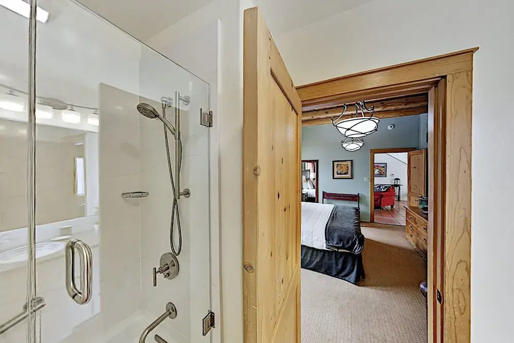 San Francisco At Zona Rosa: Near Plaza & Railyard 3 Bedroom Condo