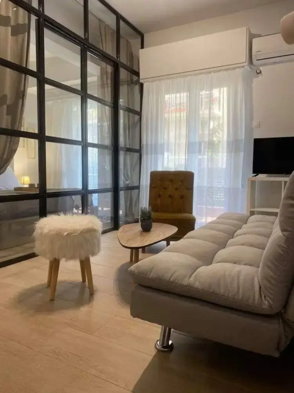 Lovely Apartment- At017