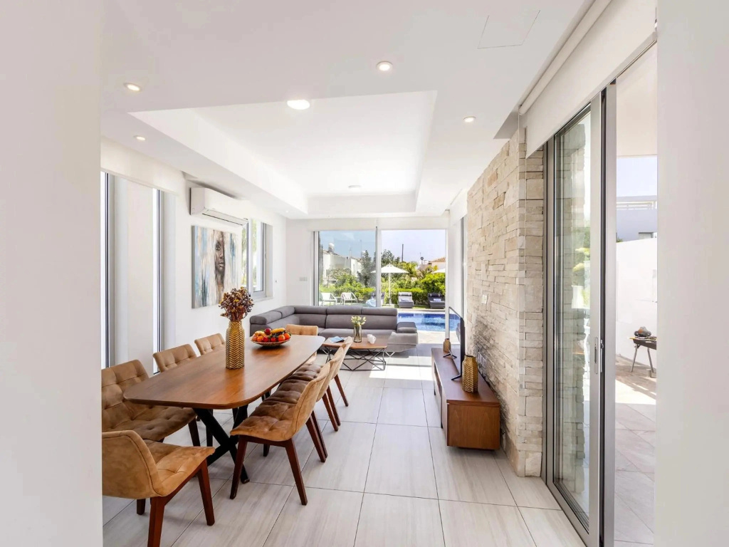 Sun Sea Villa