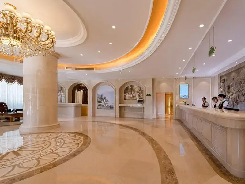 Warmth Hotel