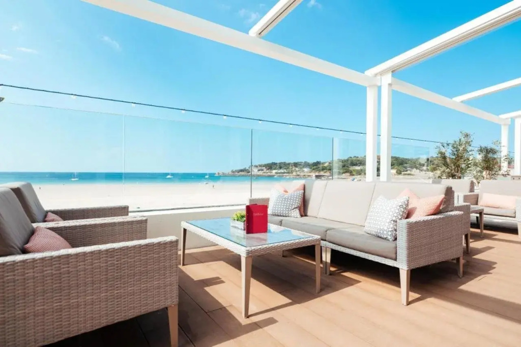 L’Horizon Beach Hotel & Spa