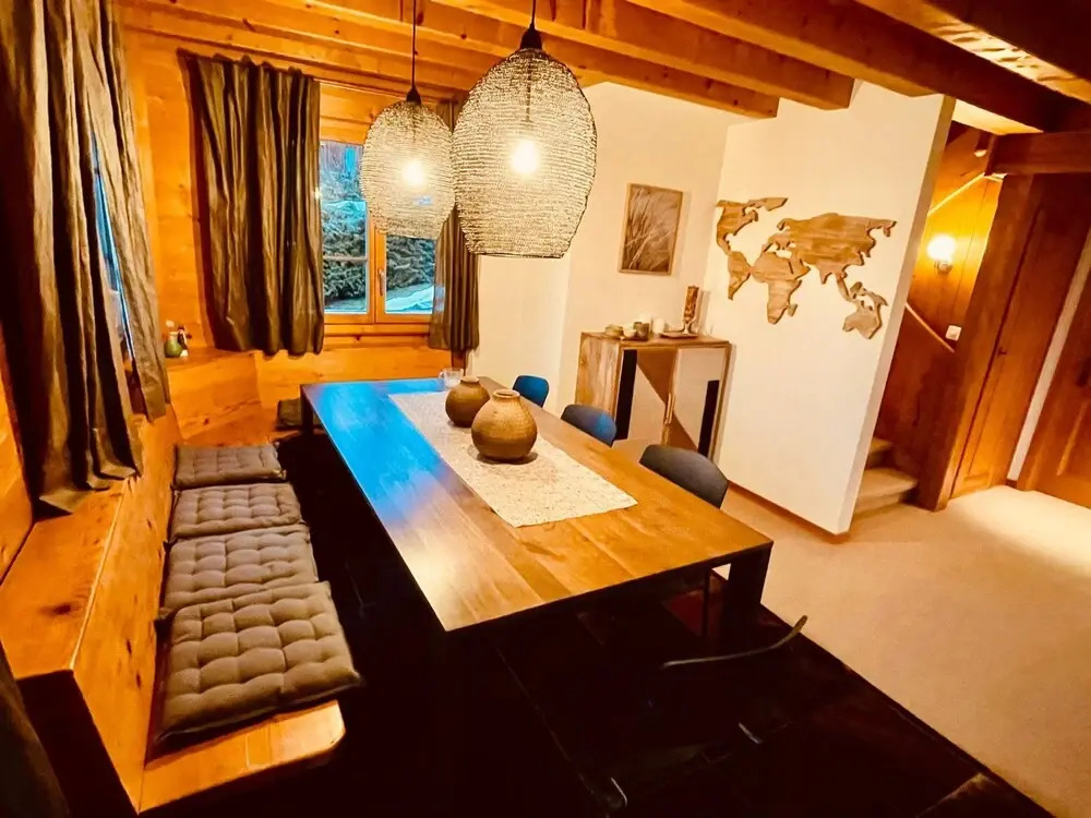 Modern 3 Br Duplex With Huge Panoramic Alps Views