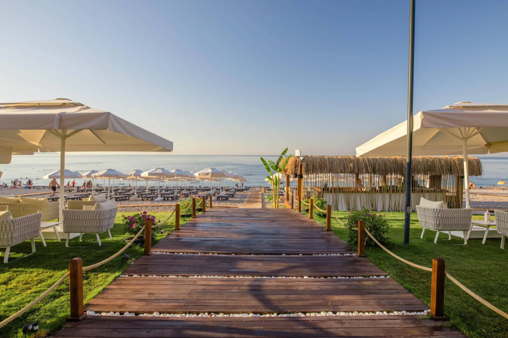 Rixos Downtown Antalya - The Land Of Legends Access