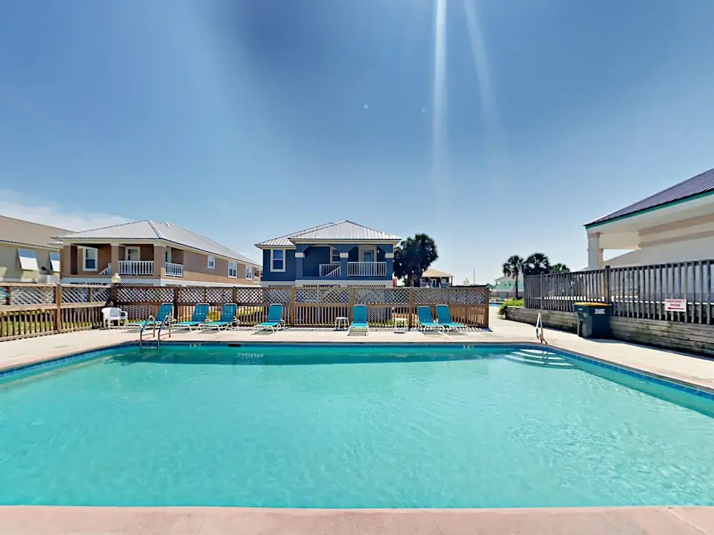 Heritage Shores Beach House 4 Bedrooms 4 Bathrooms Home