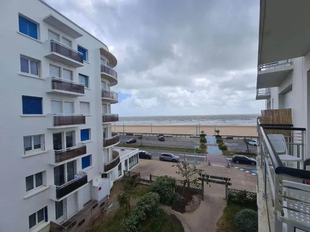 Appartement Saint-Jean-de-Monts, 1 pièce, 3 personnes - FR-1-224C-38