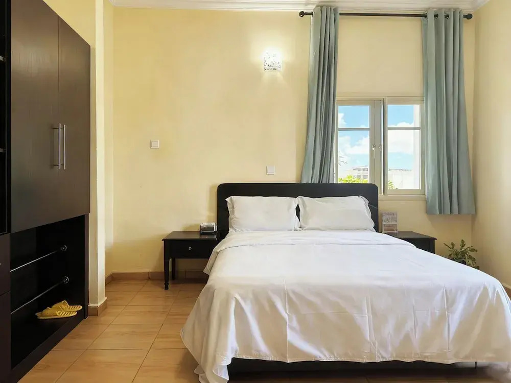 JUN YUE Ikeja Lagos hotel