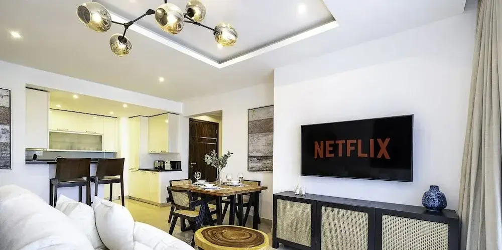 LUX  The Bonnington JLT Suite 2