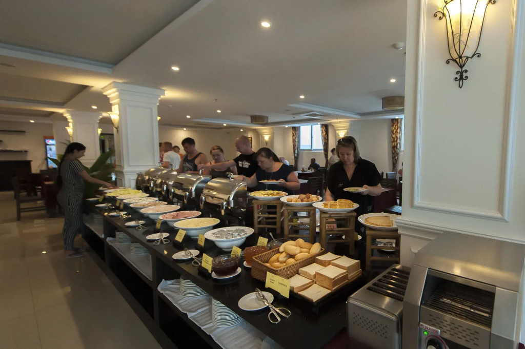 Edele Hotel Nha Trang Beach