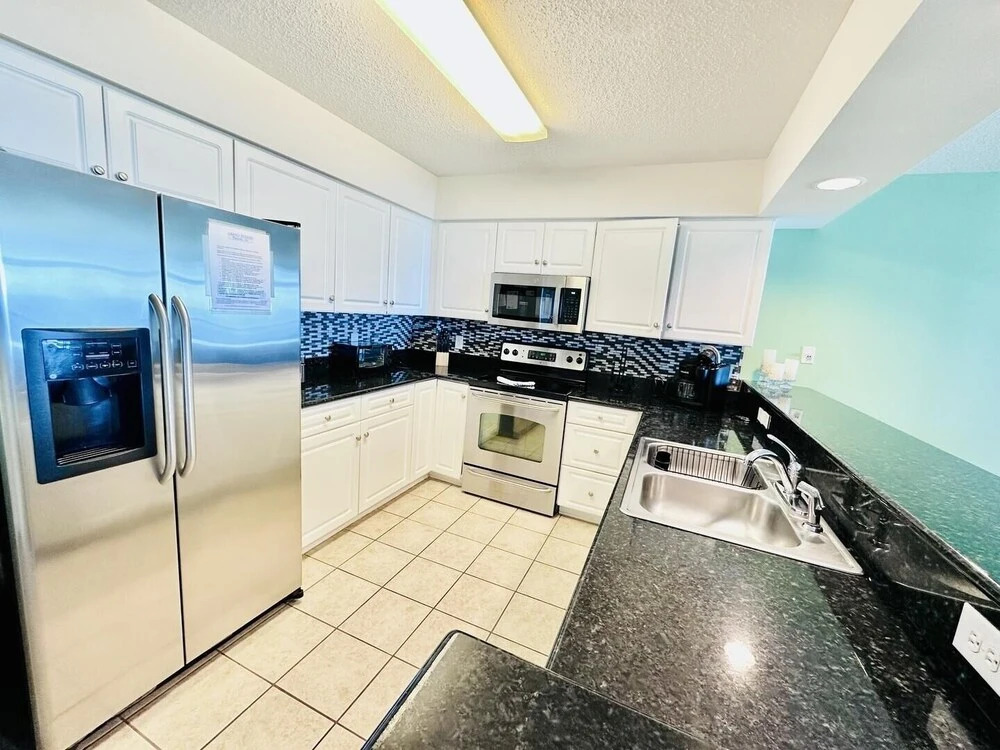 Bluewater Keyes 903 3 Bedroom Condo by RedAwning, North Myrtle Beach
