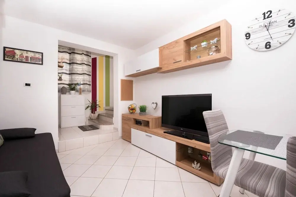 Brand new apartment Ksenia