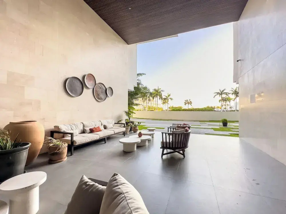 ARIA Residence Beachfront luxury