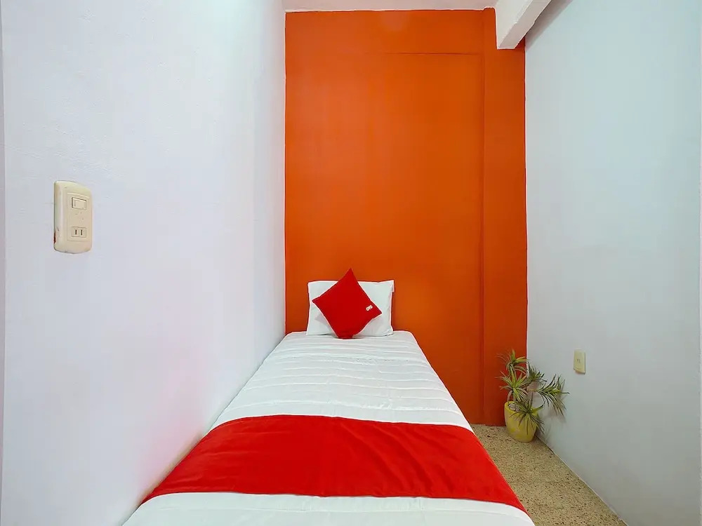 OYO Hotel Familiar Sosa