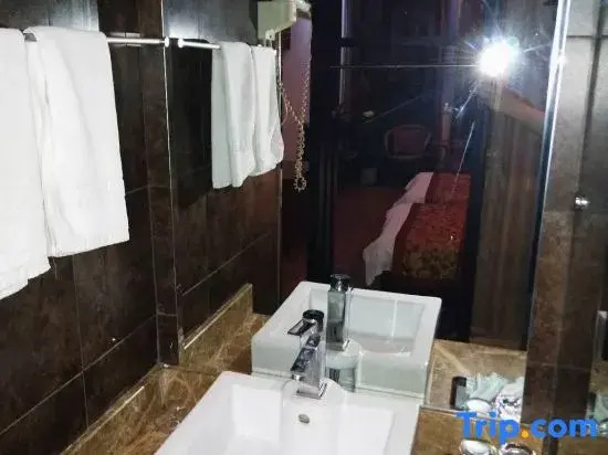 Ningbo Huamei Home Fashion Inn