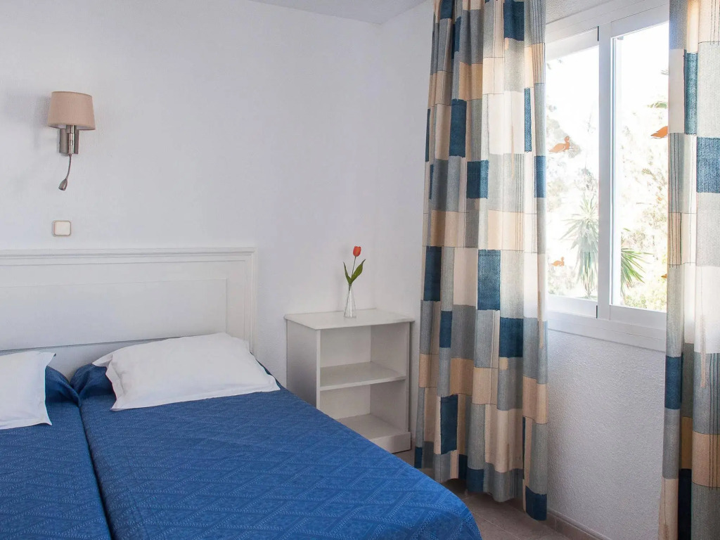 Universal Aparthotel Elisa