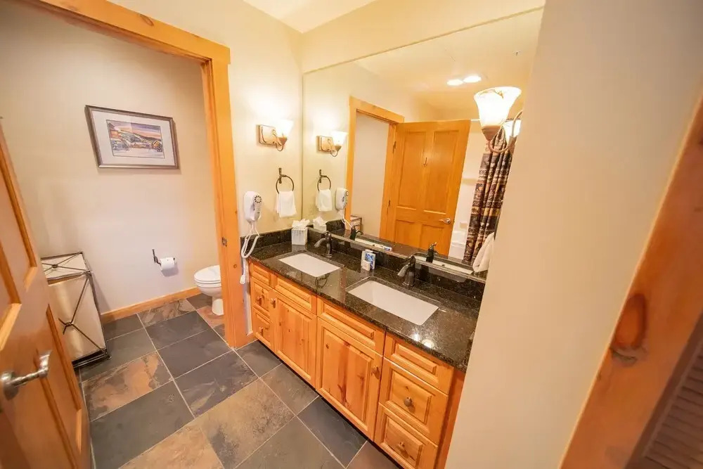 Expedition Station 8568 by SummitCove Vacation Lodging