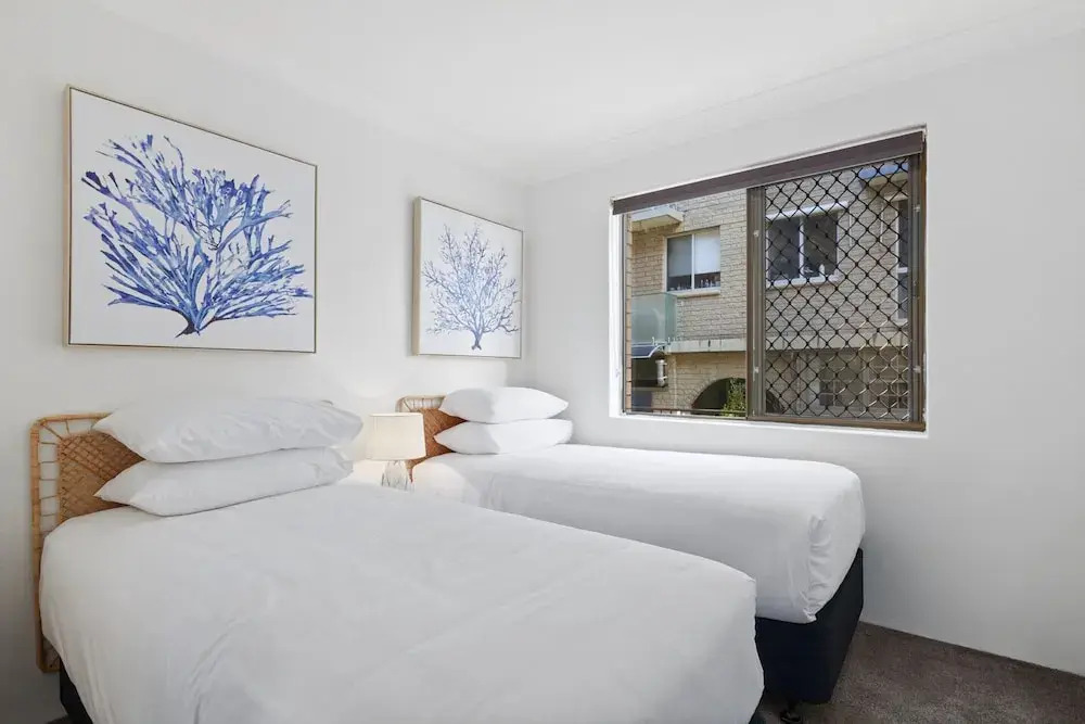 Stylish 3-bed Newport Stay With Balcony