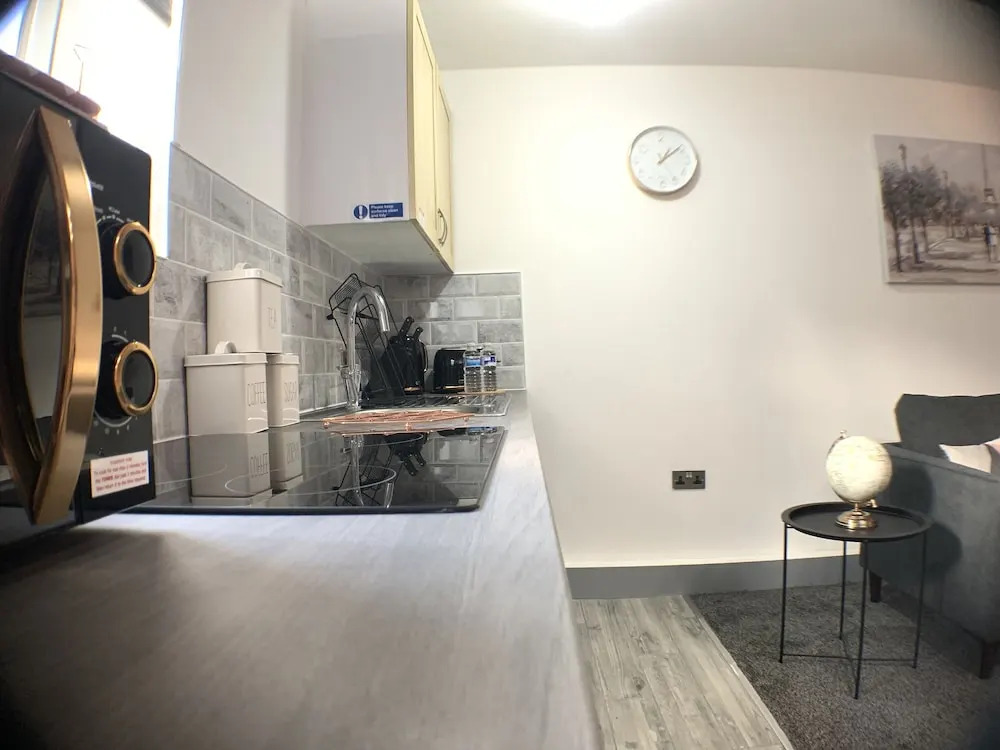 Grand Central Budget Modern Apartments