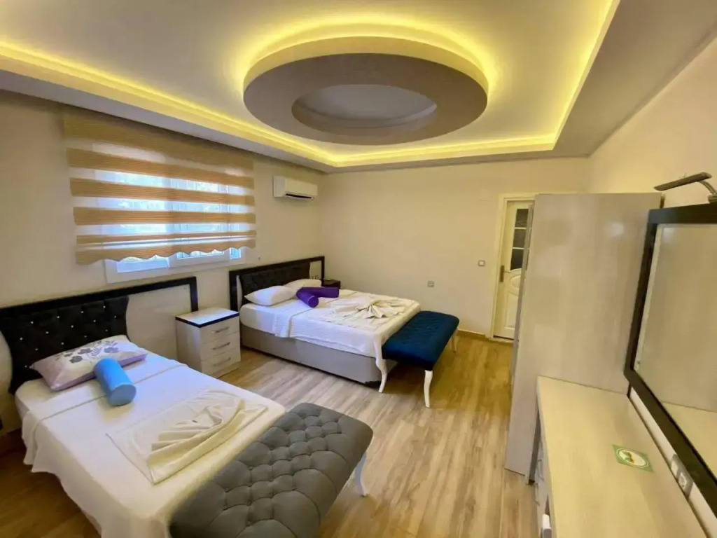 Yalcin Hotel & Villas