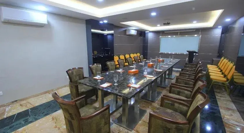 Hans Inn Batam