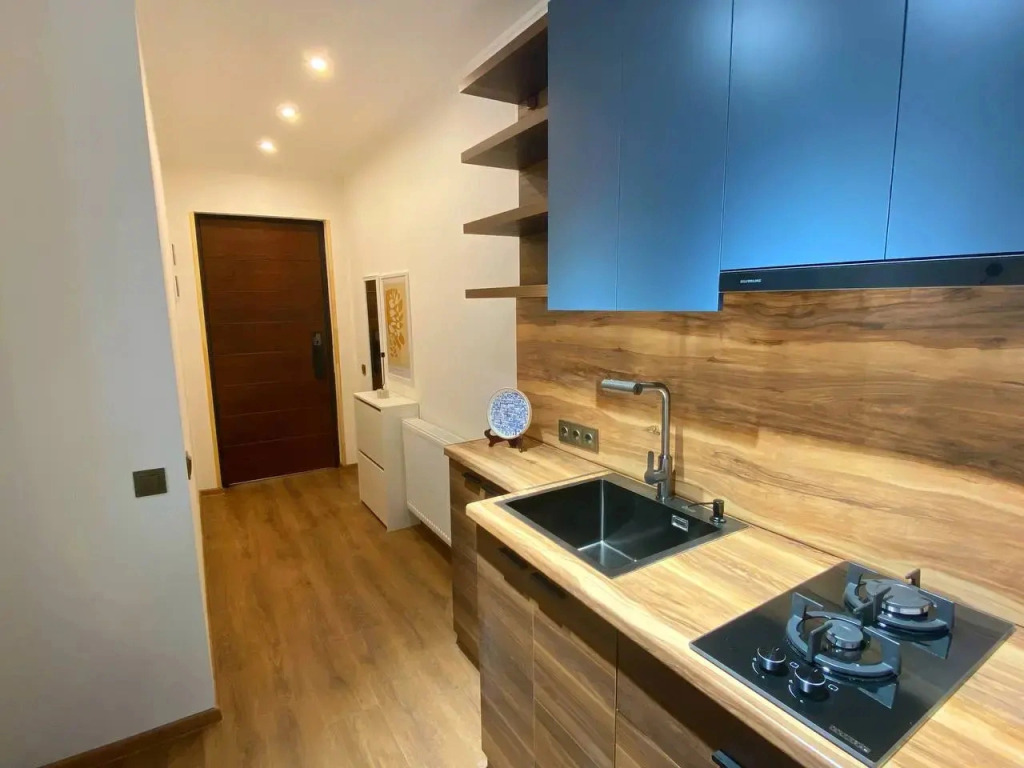 Апартаменты Stylish Studio Apartment in City Center