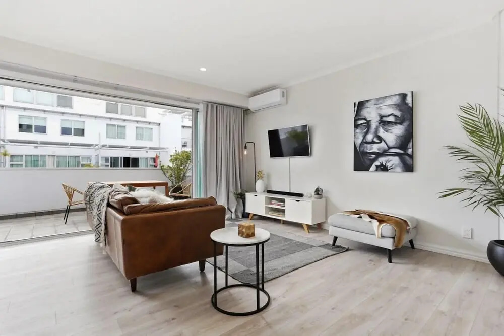 Zodiaks Princes Wharf 1 Bedroom Apartment