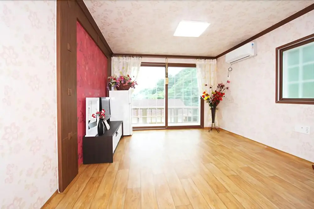 Yeongdeok Seapark Pension