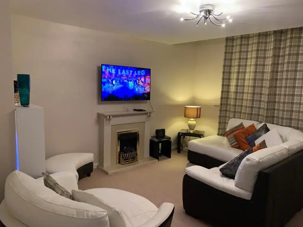 Holland Drive 2 Bedroom Flat (Adults Only)
