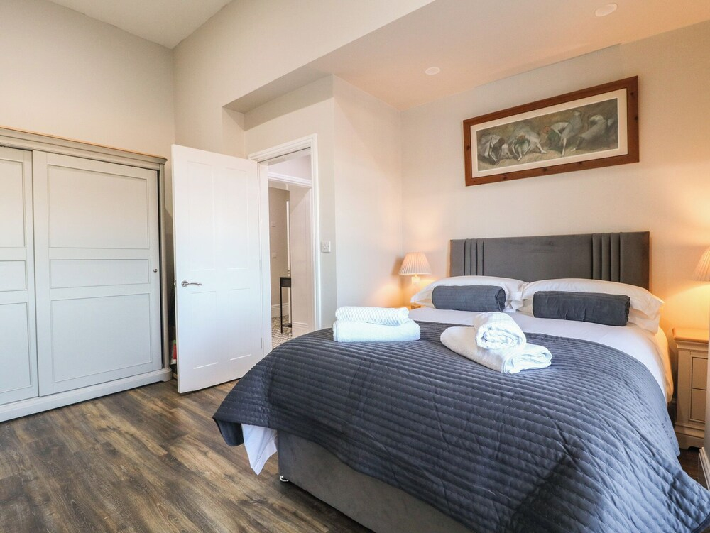 Royal Irish Suite