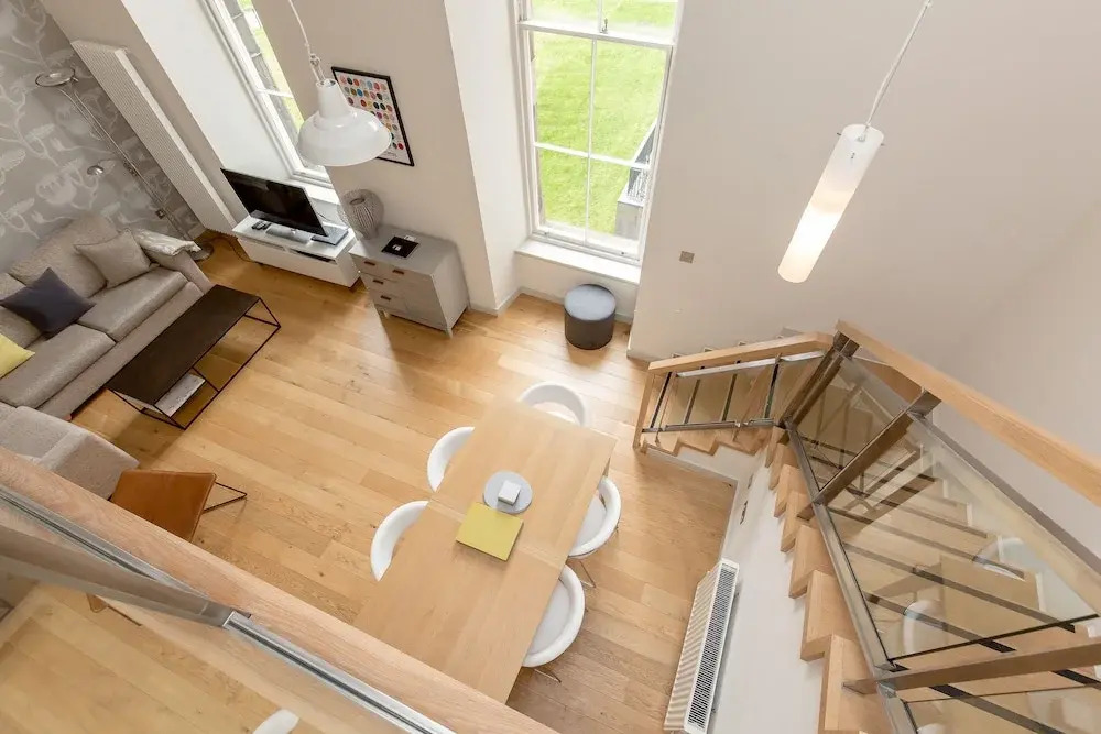 424 - Simpson's Loan Duplex Apartment