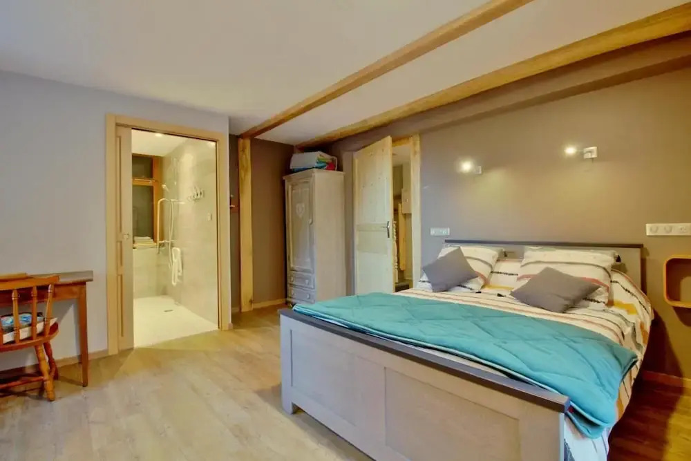 House With 4 Bedrooms in Cauterets, With Wonderful Mountain View, Encl
