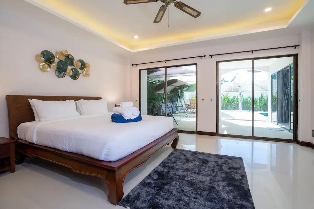 Tropical 3BR Pool Villa Amaya in Kamala
