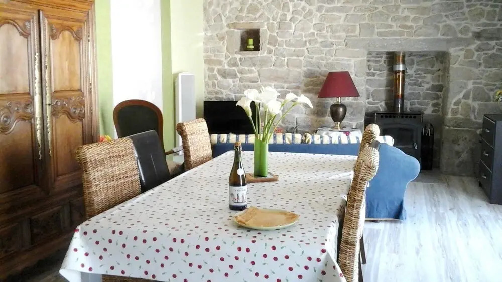 House With 3 Bedrooms in Loctudy, With Enclosed Garden and Wifi - 2 km