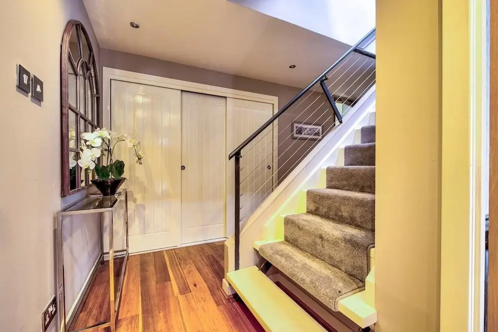Stunning&modern 3bedroom Mews House With Parking